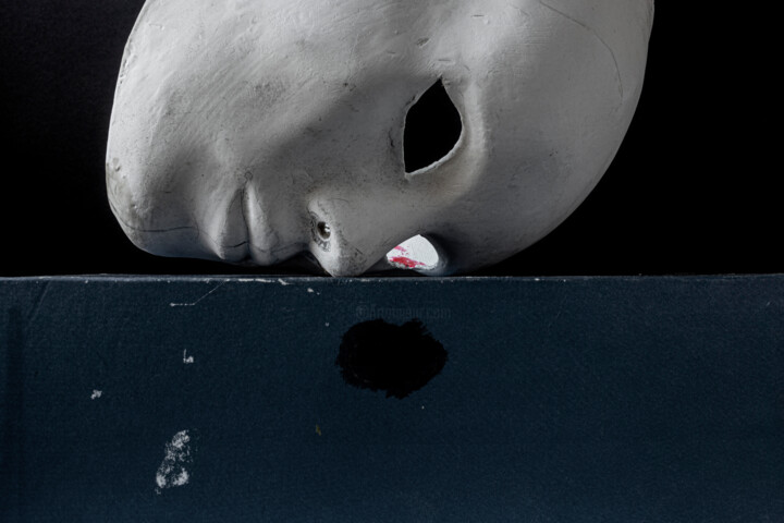 Fotografia intitolato "maschera n.2" da Giancarlo Biscardi, Opera d'arte originale, Fotografia digitale