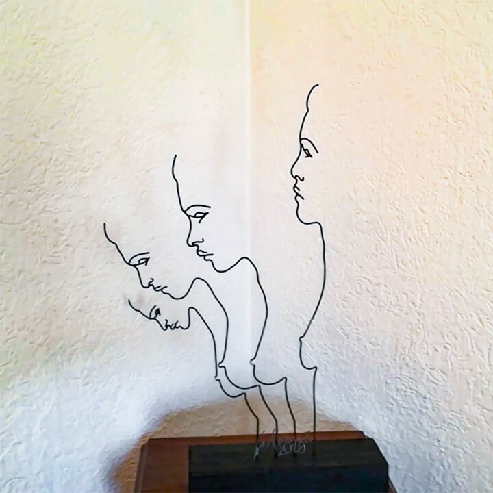 Escultura intitulada "Un filo per alzare…" por Giancarlo Morandi, Obras de arte originais, Metais
