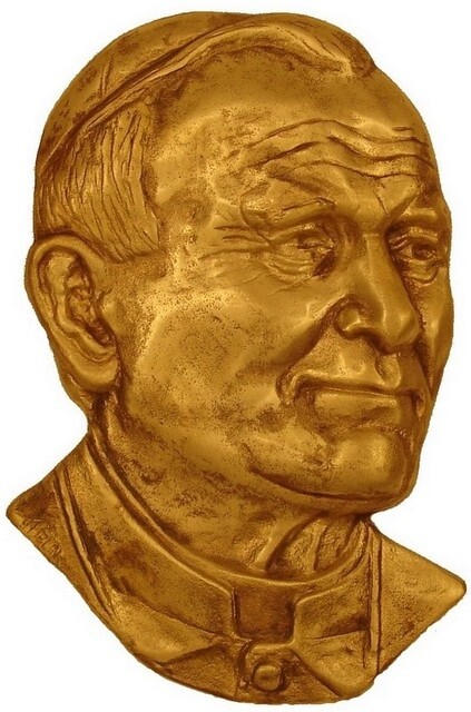 제목이 "Jean-Paul II"인 조형물 Gilbert Liblin로, 원작, 금속