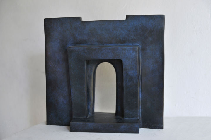 Sculpture titled "La porte du désert" by Gilles De La Buharaye, Original Artwork, Metals