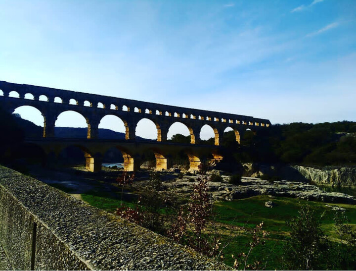 Photographie intitulée "Pont du Gard 2" par Gladys Montella, Œuvre d'art originale, Photographie numérique