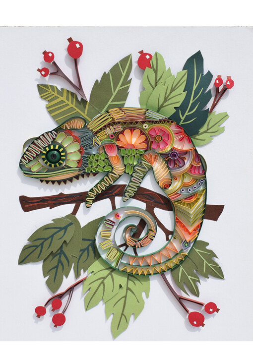 Sculpture titled "Chameleon art" by Glimpsecraft Priyanka, Original Artwork, Paper