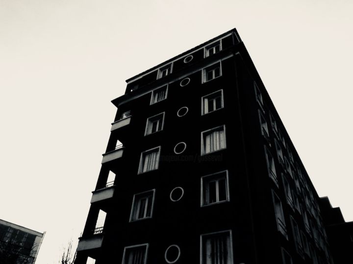 「Immeuble」というタイトルの写真撮影 Valérie Gosseによって, オリジナルのアートワーク