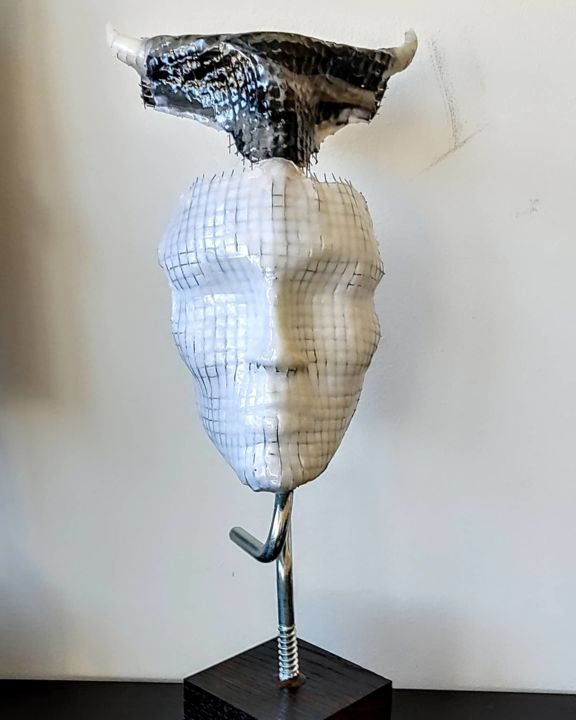 Sculpture intitulée ""Minitorre"" par Eric Gourg, Œuvre d'art originale, Pâte polymère