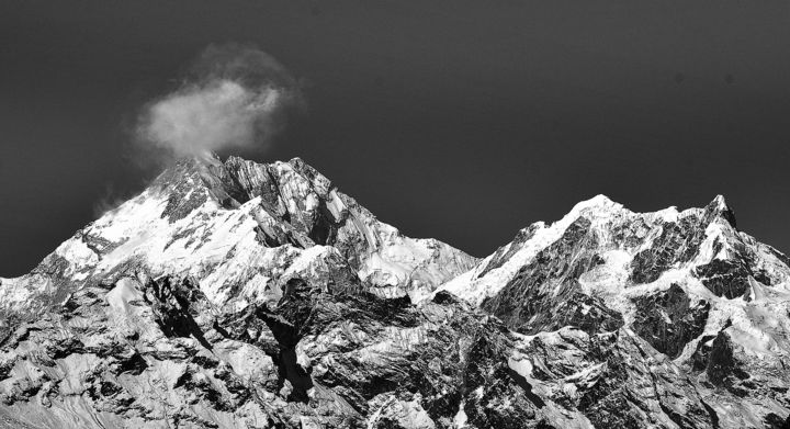 Photography titled "The Solitary Cloud!" by Goutam Chakraborty, Original Artwork, Digital Photography