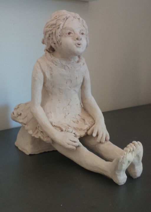Sculpture intitulée "je restes la!!" par Marie Granger (Mahé), Œuvre d'art originale, Céramique