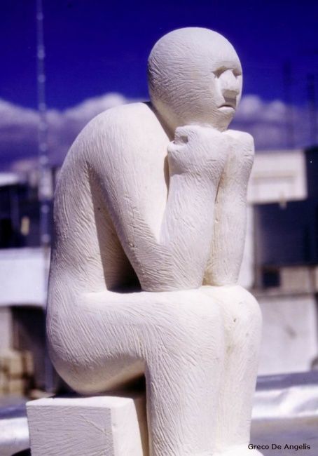 Скульптура под названием "Davide" - Greco De Angelis, Подлинное произведение искусства, Камень