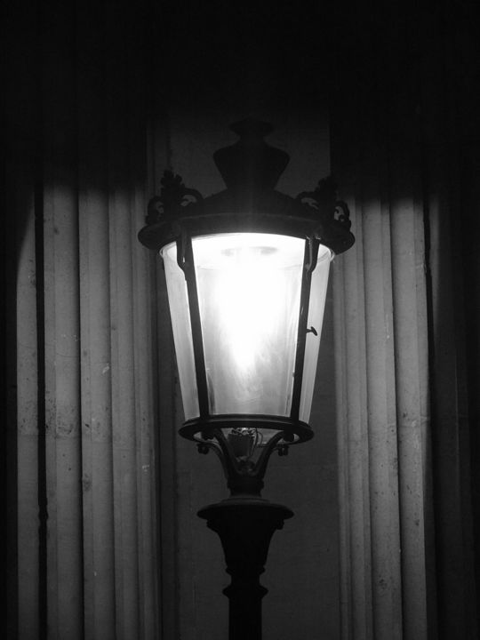Photography titled "Louvre, lanterne." by Grégory Lejeune, Original Artwork