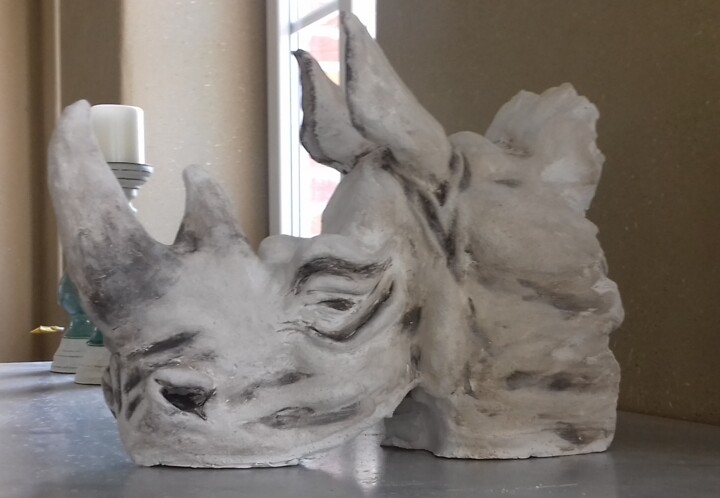 Sculpture titled "neushoorn" by Grietje Leyn (art-gl webnode), Original Artwork, Ceramics