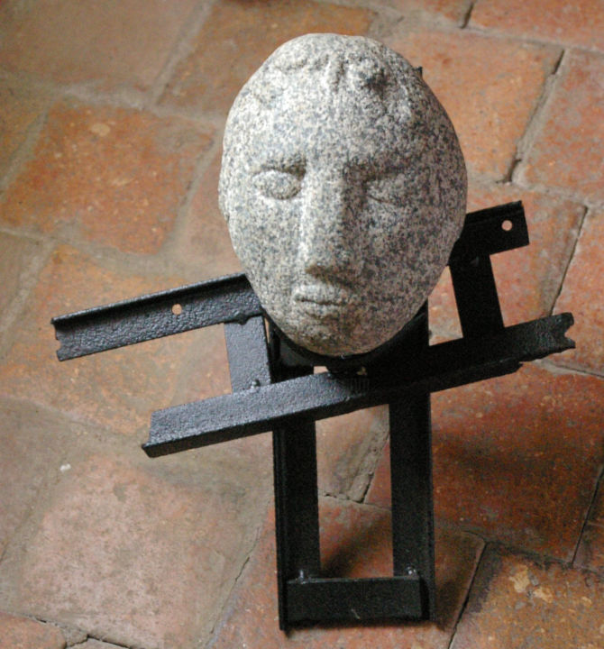 Sculpture titled "Dormeur du val" by Grimo, Original Artwork, Stone