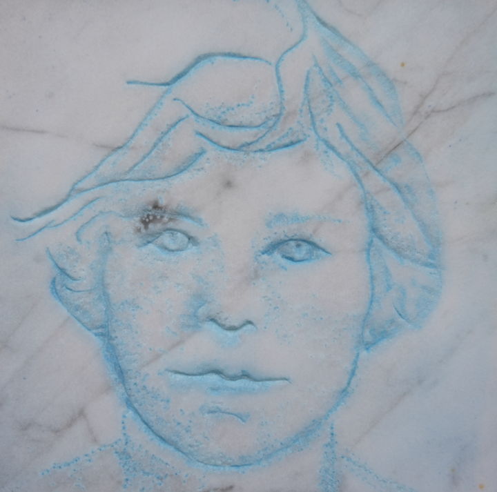 Scultura intitolato "female face" da Günter Hubert Winterscheid, Opera d'arte originale, Pietra