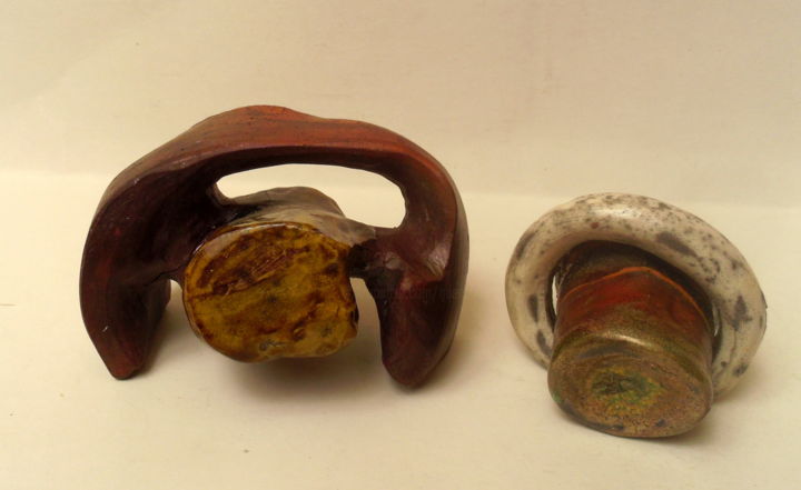 Escultura intitulada "Ceramique artefacts…" por Guenzone, Obras de arte originais, Cerâmica