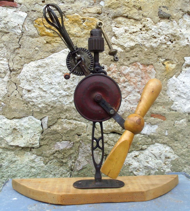Sculpture titled "Nobliau médiéval sc…" by Guenzone, Original Artwork, Metals