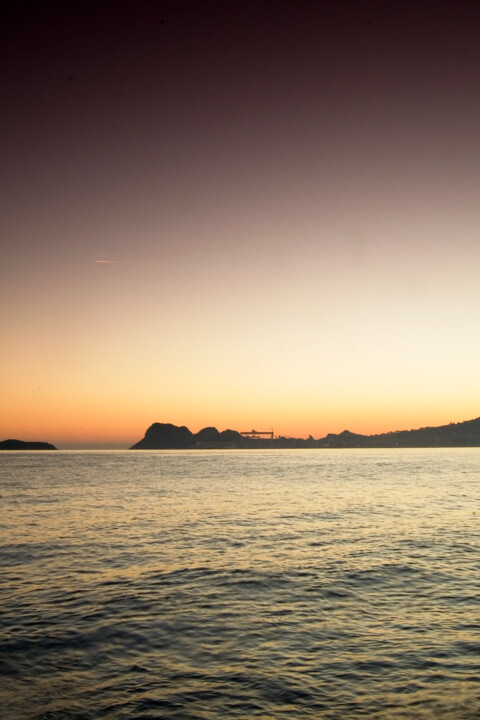 Fotografía titulada "La Ciotat // Crépus…" por Guillaume Aveline, Obra de arte original, Fotografía digital