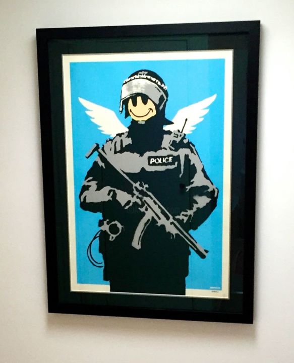 Arte digitale intitolato "Banksy - Flying Cop…" da Gunther Maynard, Opera d'arte originale