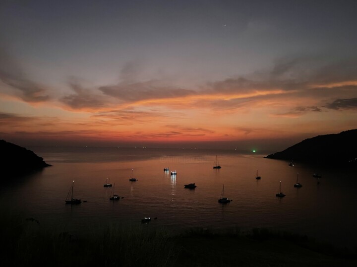 Fotografie getiteld "Sunset" door Gypsa Min, Origineel Kunstwerk, Gemanipuleerde fotografie