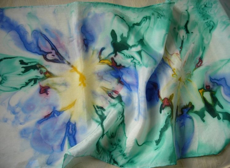 Harvest, Autumn, Fall, Festival, Artisans, Gloria Nilsson, hand painted 100% silk scarves, original jewelry designs, original oil paintings, entertainment, face painting, cookie decorating, chef prepared dishes.