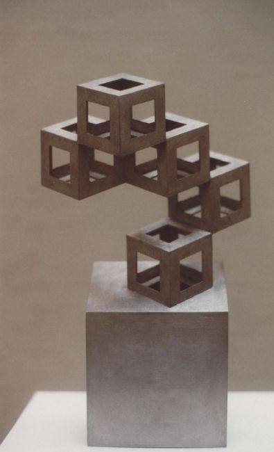 Скульптура под названием "cubos" - Hernan Alvarez De Toledo, Подлинное произведение искусства