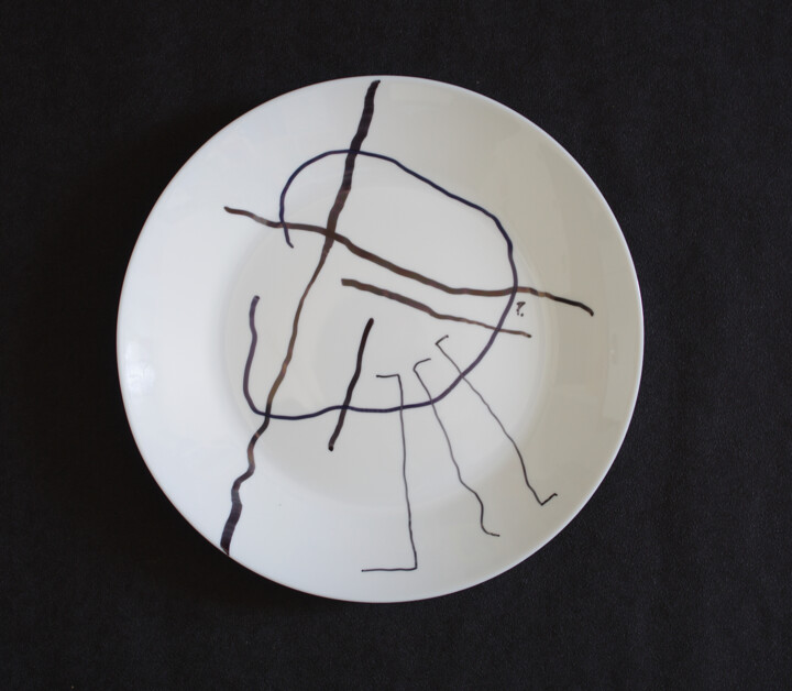 Diseño titulada "Assiette Décorée N°…" por Hakan Portakal, Obra de arte original, Arte de mesa