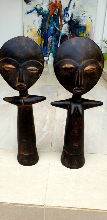 Sculpture titled "Couple..." by Happy Home Atelier, Original Artwork, Wood