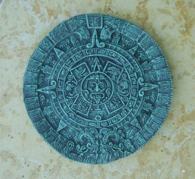 Escultura intitulada "Calendrier aztèque" por S Eymond Laritaz, Obras de arte originais