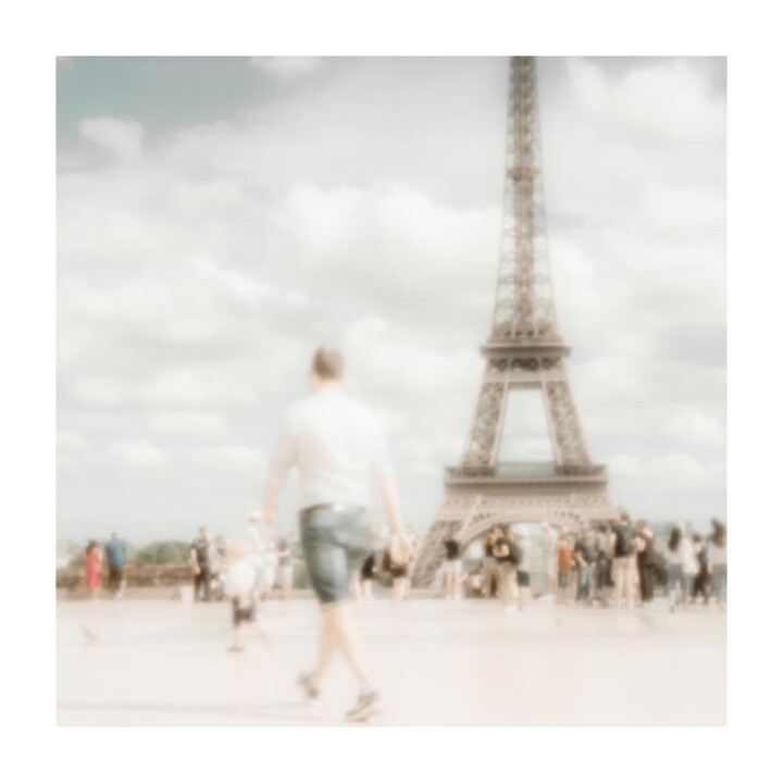 Photographie intitulée "Paris Tour Eiffel "…" par Hégémon Chaignon, Œuvre d'art originale, Photographie numérique