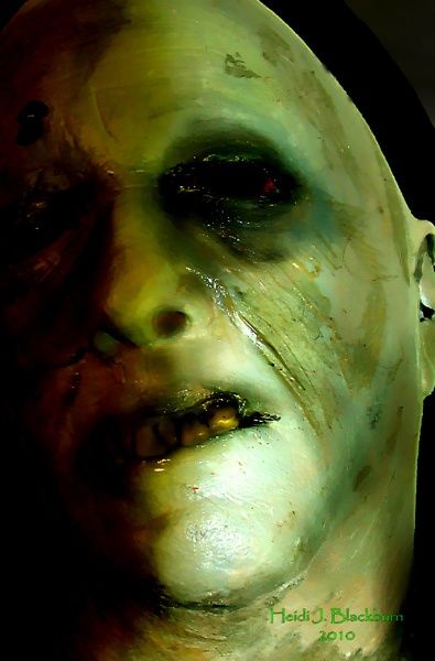"Zombie" başlıklı Heykel Heidi Blackburn tarafından, Orijinal sanat