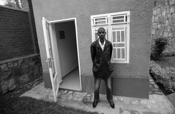 「Butare, Rwanda 2017」というタイトルの写真撮影 Heinz Baadeによって, オリジナルのアートワーク, アナログ写真
