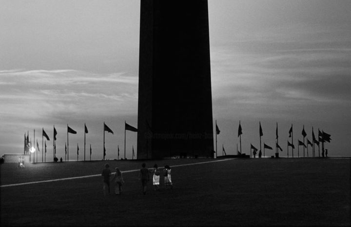 Fotografie mit dem Titel "Washington Monument…" von Heinz Baade, Original-Kunstwerk