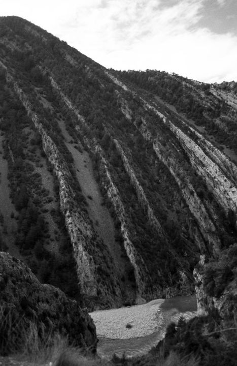 Photographie intitulée "Pyrenees, 1991" par Heinz Baade, Œuvre d'art originale