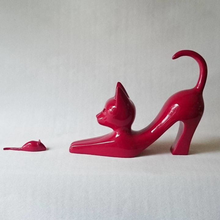 Sculpture titled "Chat zen" by Hélène Bruneau, Original Artwork, Resin