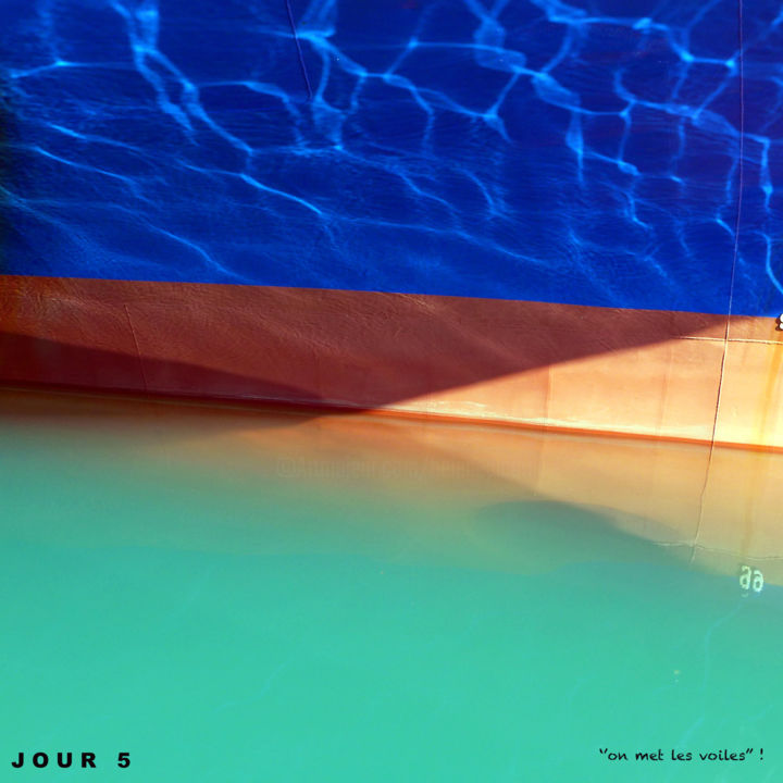 Photography titled "J - 5, on-met-les-v…" by Hélène Picardi, Original Artwork