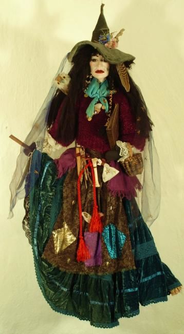 "RAGNA THE WITCH (Ar…" başlıklı Tekstil Sanatı Helga Pikal tarafından, Orijinal sanat