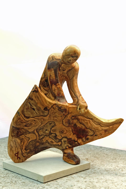 Sculpture titled "La passe" by Henri Degracia, Original Artwork, Wood