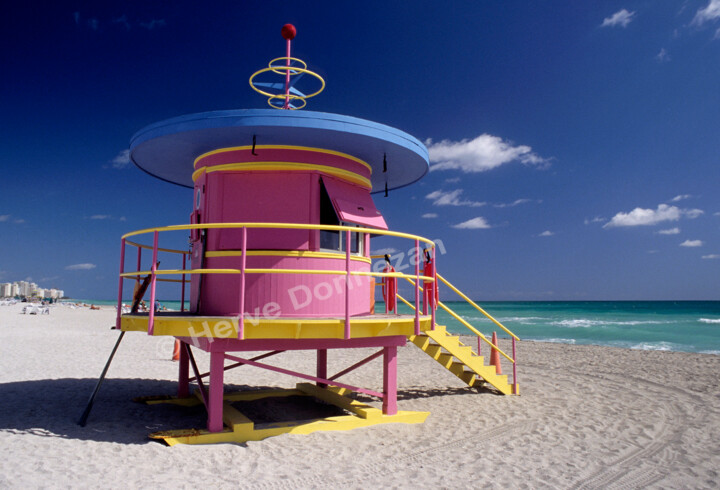 Photography titled "South Beach Miami l…" by Herve Donnezan, Original Artwork, Analog photography