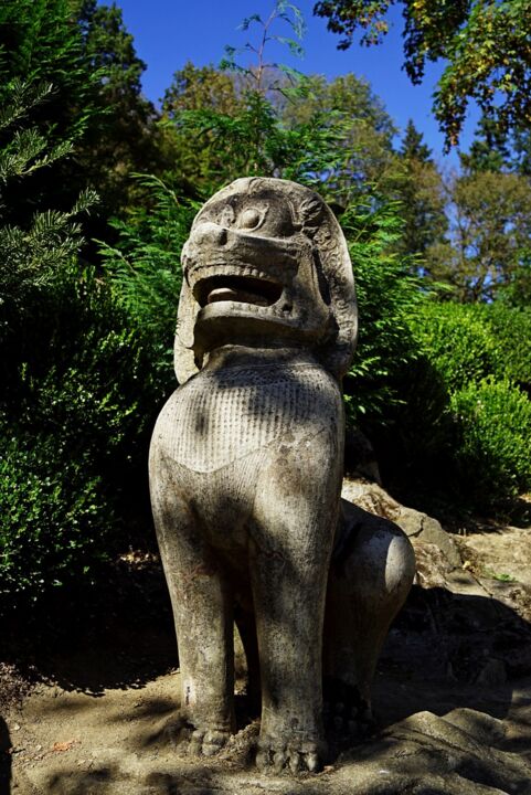 Photographie intitulée "STATUE JAPONAISE" par Herve Morvan, Œuvre d'art originale, Photographie numérique