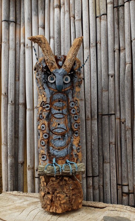Escultura intitulada "indian  owl" por Horst Weichbrodt, Obras de arte originais, Acrílico
