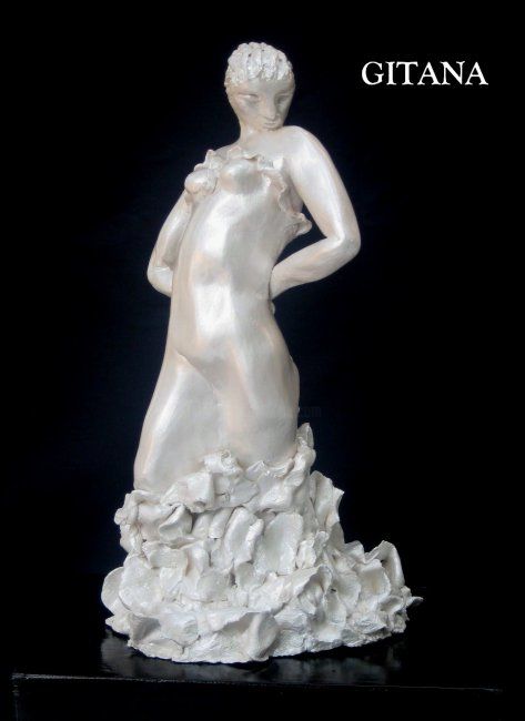 Sculpture titled "Gitana" by Hugo Ruggiero "Hr", Original Artwork, Ceramics