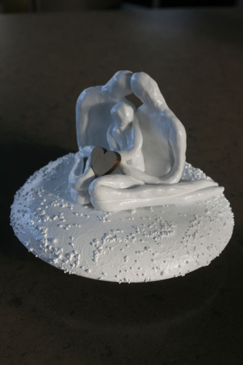 Sculpture titled "Chloé" by Isabelle Angele, Original Artwork