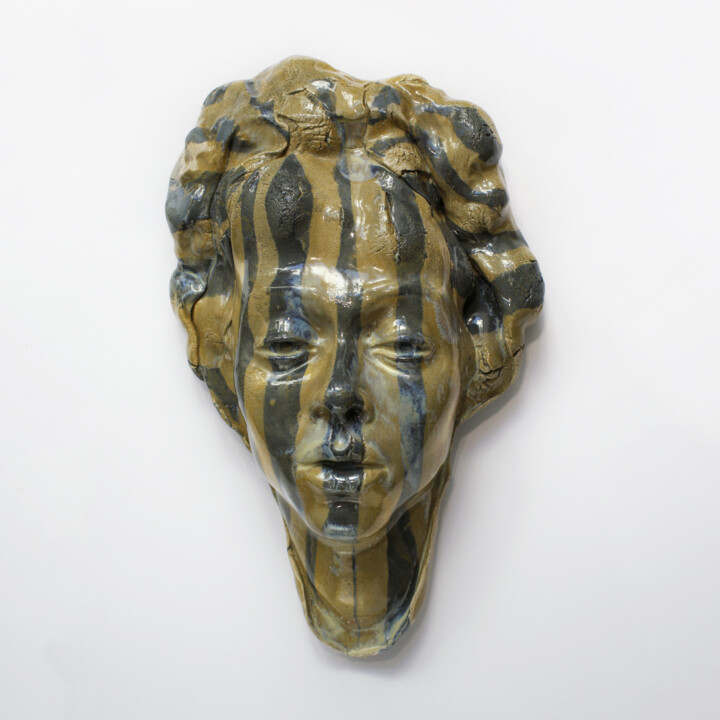 Sculpture titled "Celle de mai" by Ielizaveta Portnova, Original Artwork, Ceramics