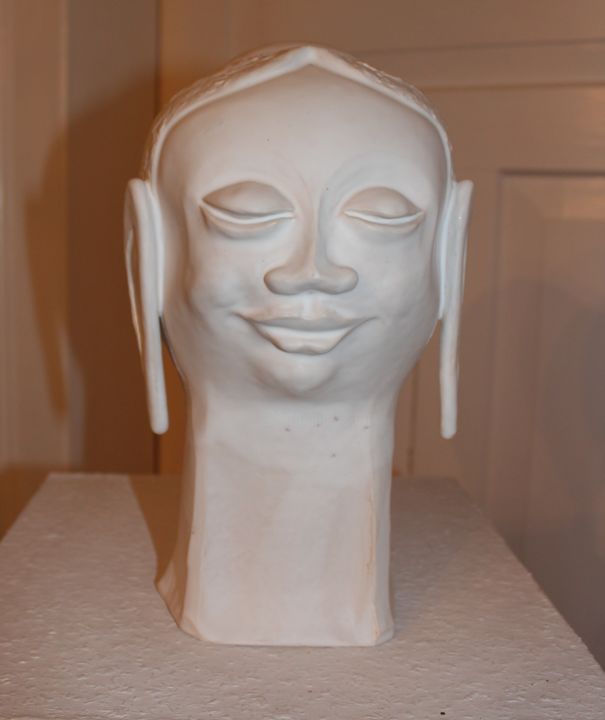 Sculpture titled "Der heilige Budda" by Im Atelier, Original Artwork, Ceramics