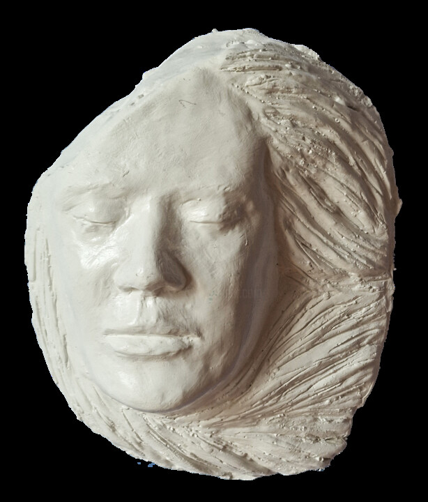 Sculpture titled "Volto cuore" by Michele Imperiale, Original Artwork, Plaster