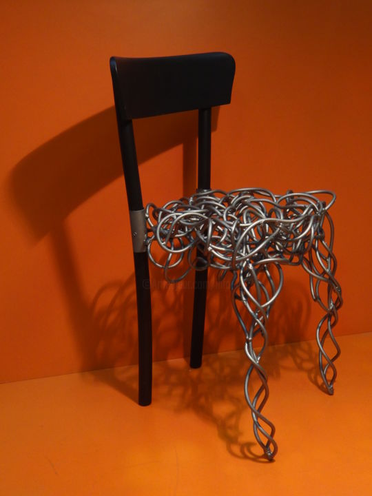 Design intitulée "Recycled chair" par Robert Van Den Herik, Œuvre d'art originale, Meuble