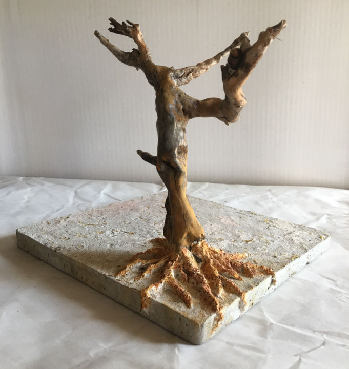 Sculpture titled "Trought" by Kunstimkuhstall, Original Artwork, Concrete