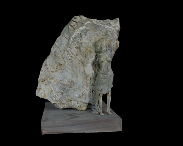 Escultura titulada "Lilith" por Inga Meister, Obra de arte original, Piedra