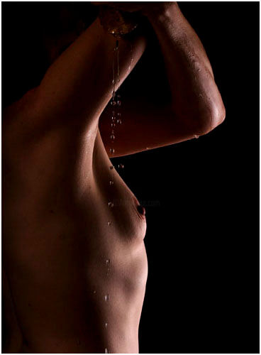 Photographie intitulée "Bathing" par Inge Kraus, Œuvre d'art originale