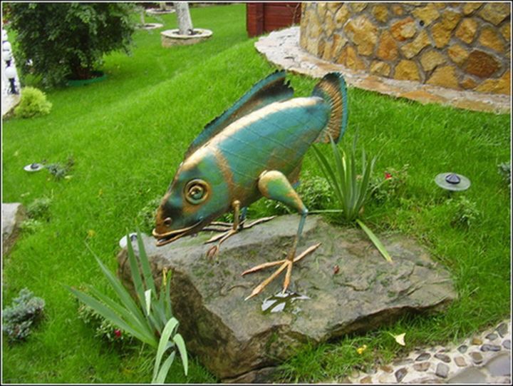 Скульптура под названием ""Чудо-рыба"" - Inna R, Подлинное произведение искусства, Металлы