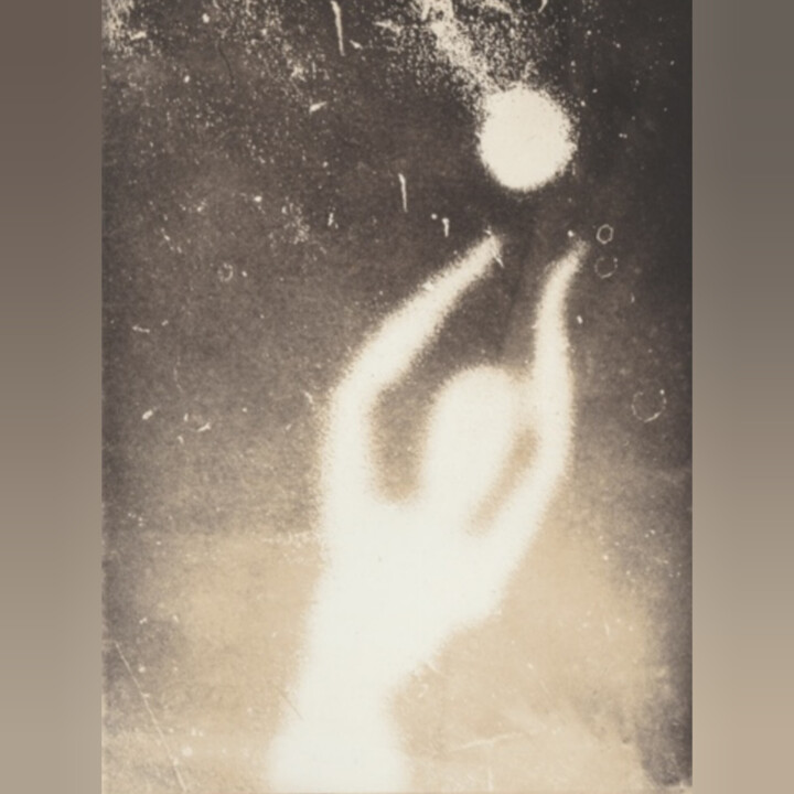 Fotografia intitolato "The comet" da Ira Kolominova, Opera d'arte originale, Stampa a pellicola
