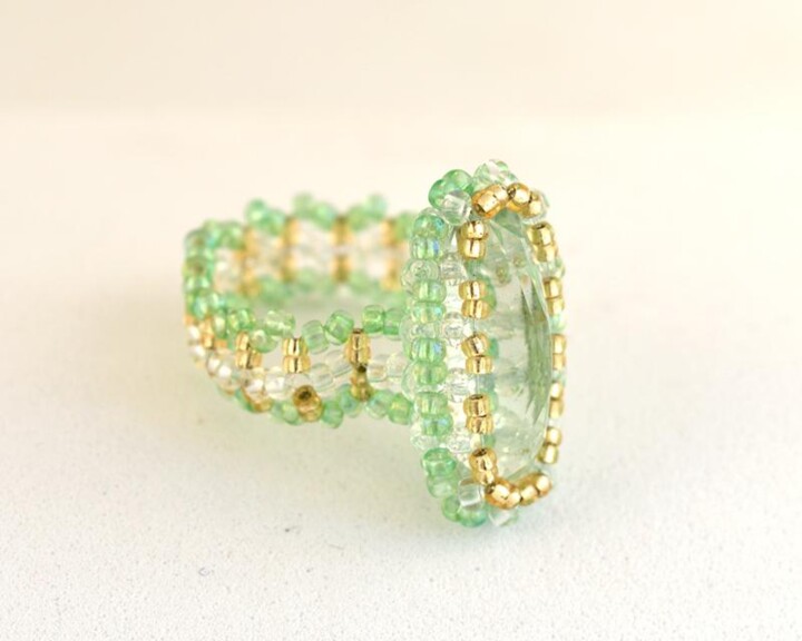 Design getiteld "Green amethyst ring" door Irena Zelickman, Origineel Kunstwerk, Juwelen