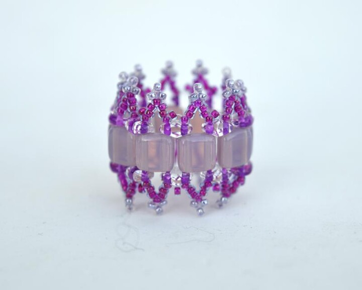 Design titled "The Crown of Guinev…" by Irena Zelickman, Original Artwork, Jewelry